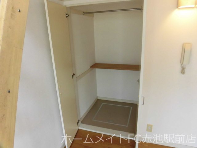 エスポワール左京山 収納
