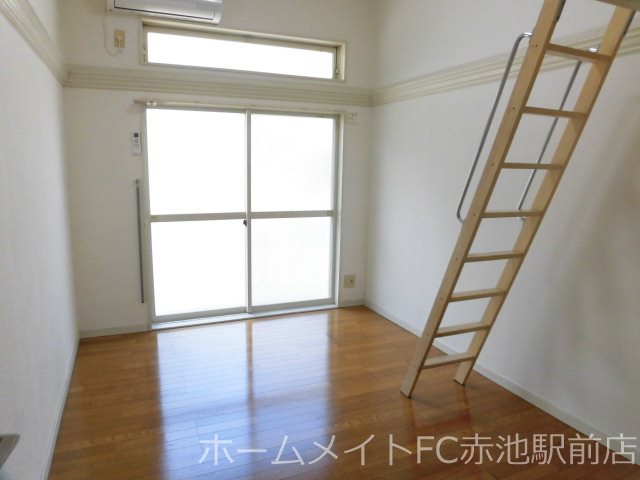 エスポワール左京山 リビング