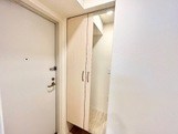 キャッスルにしがわ 玄関