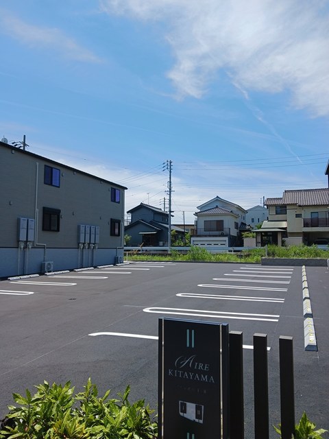 愛知県愛知郡東郷町北山台５丁目 駐車場