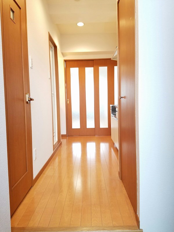 プルミエ府中 玄関