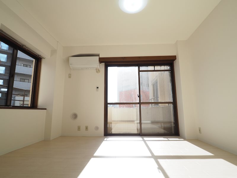 サンメイツカモシタ ベッドルーム