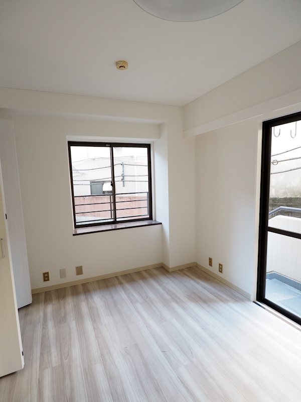 サンメイツカモシタ ベッドルーム