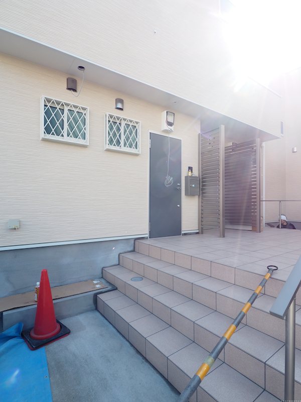 セサミ調布 玄関