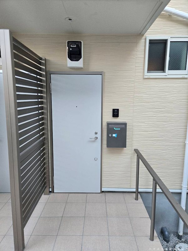 セサミ調布 玄関