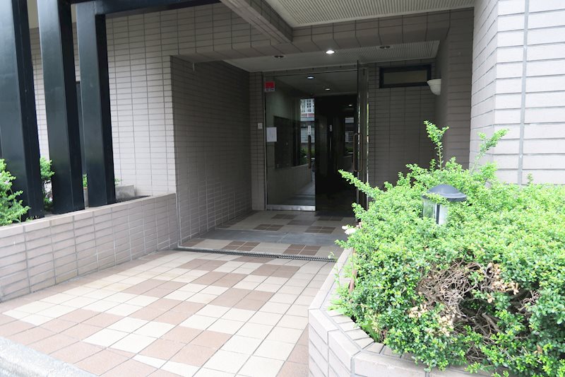 ウエスト北小岩 エントランス