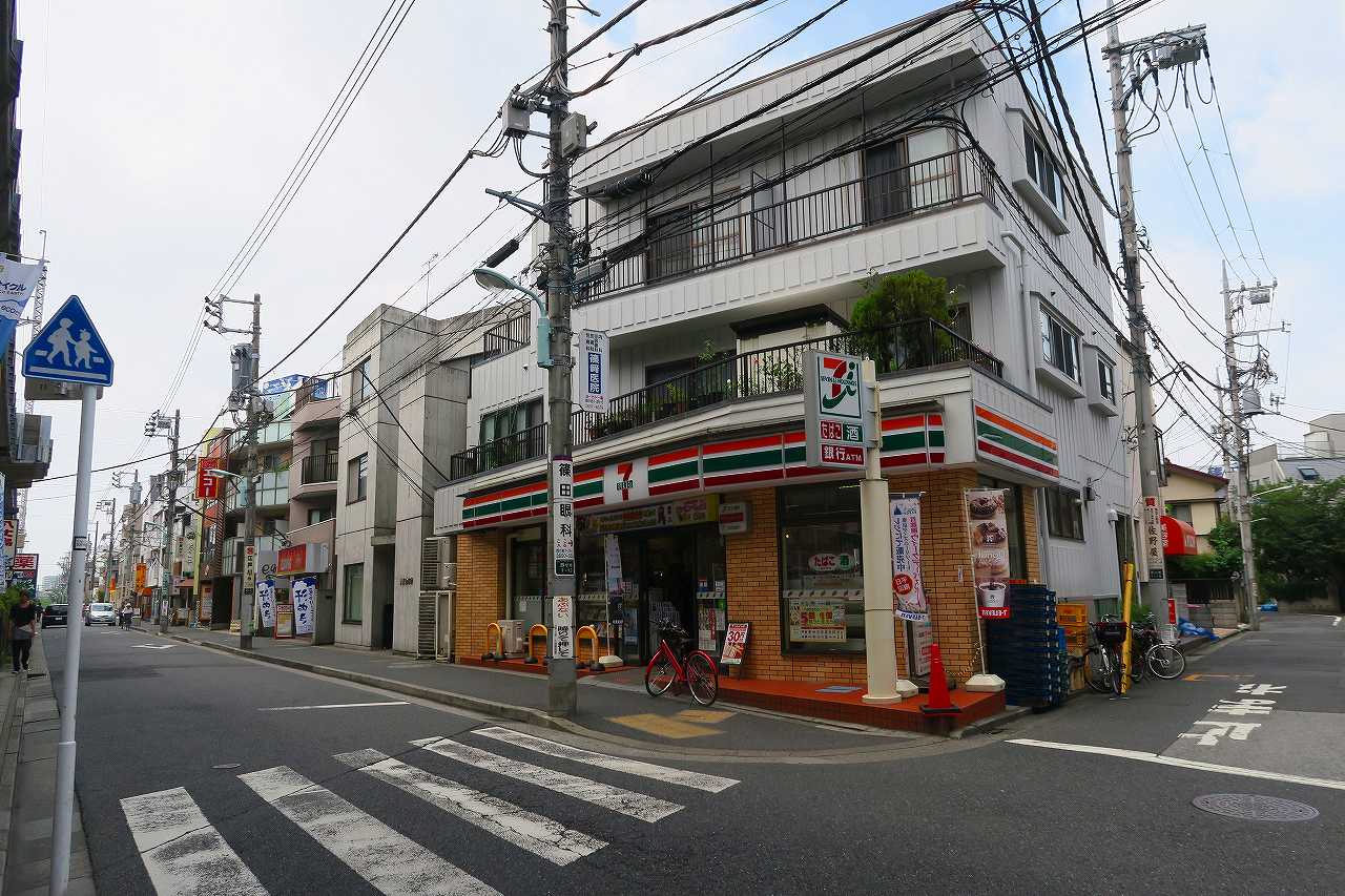 坂口小岩ビル コンビニ