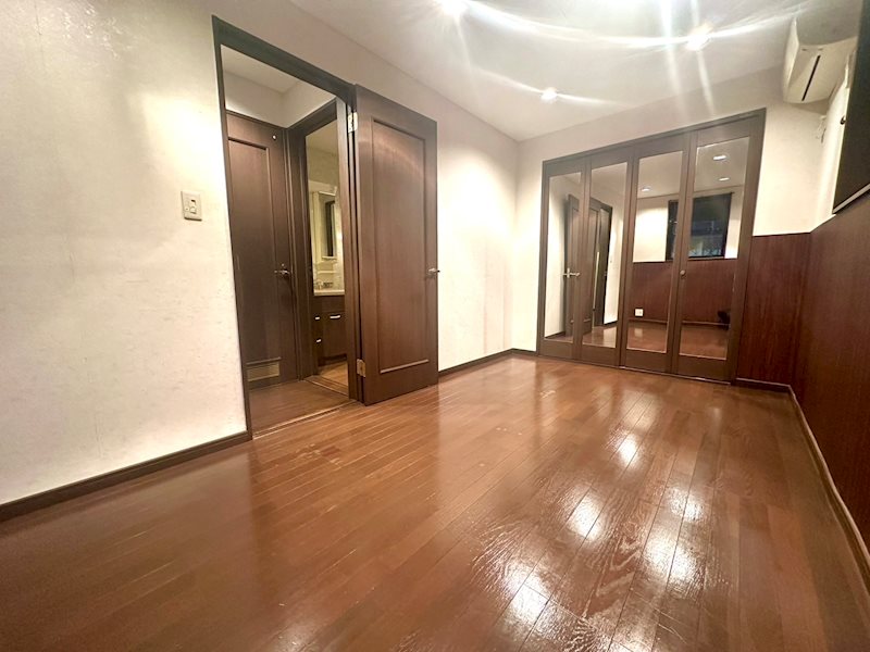 成城9丁目戸建 ベッドルーム