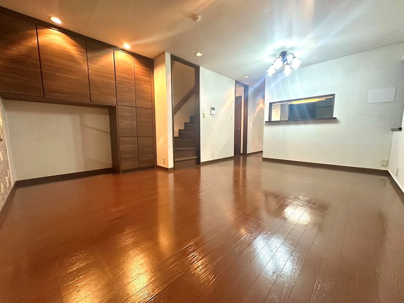 成城9丁目戸建 リビング