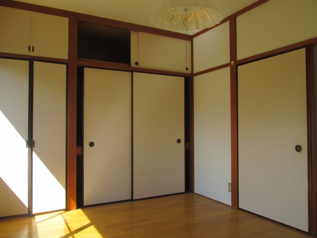 ベッドルーム