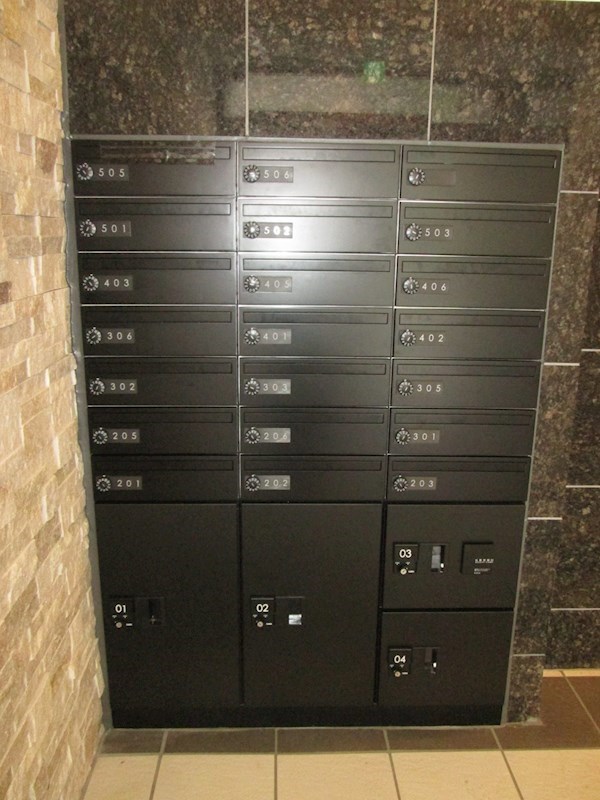 その他32
