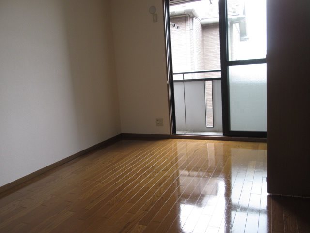 その他27