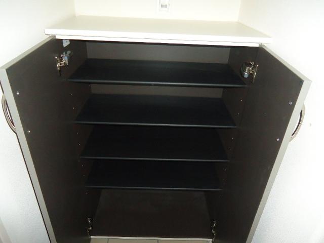 その他13