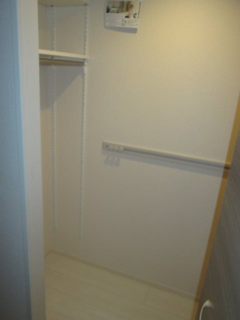 その他13