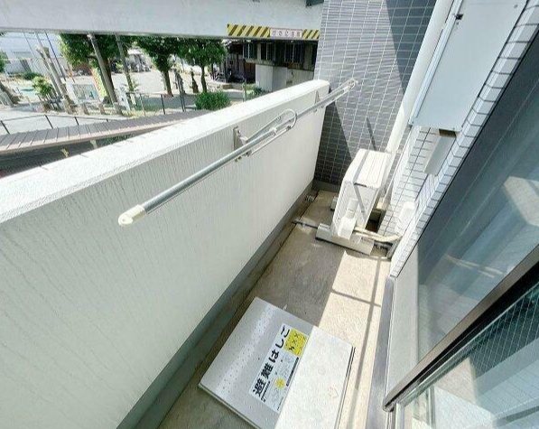 神奈川県川崎市中原区苅宿 ベランダ