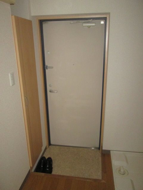 神奈川県川崎市中原区宮内３丁目 玄関
