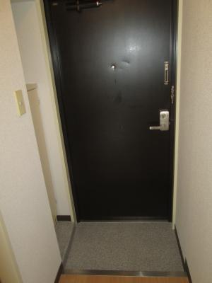 神奈川県川崎市中原区苅宿 玄関