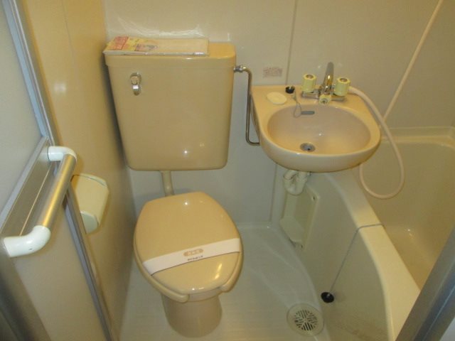 神奈川県川崎市中原区井田中ノ町 トイレ
