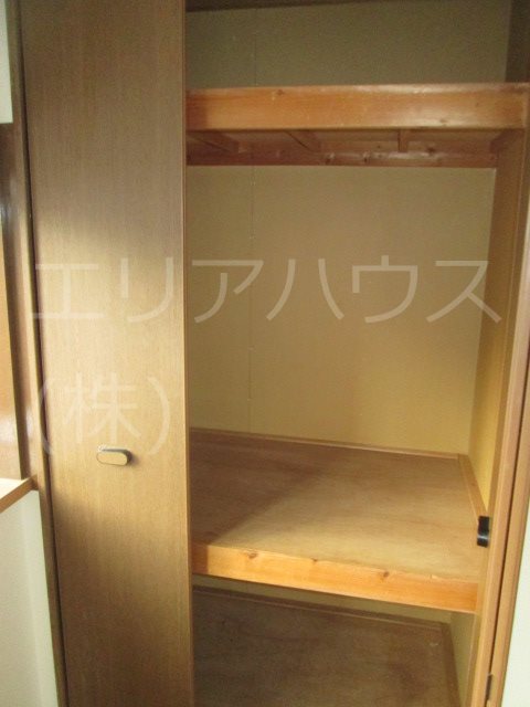 神奈川県川崎市中原区木月４丁目 収納