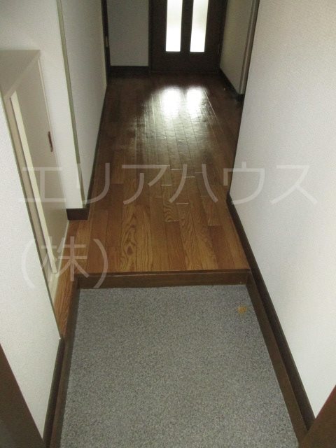 神奈川県川崎市中原区木月４丁目 玄関