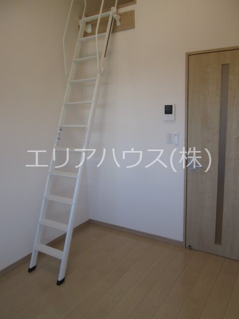 神奈川県川崎市中原区木月３丁目 リビング