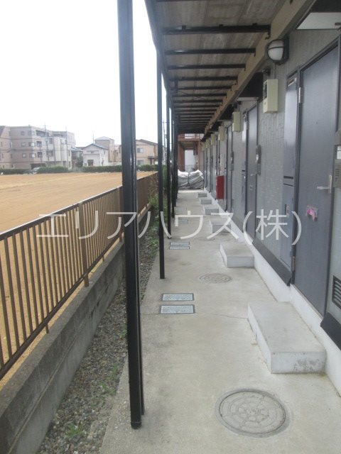 神奈川県川崎市中原区下小田中３丁目 エントランス