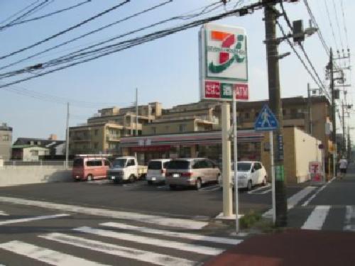 神奈川県川崎市中原区下小田中３丁目 コンビニ