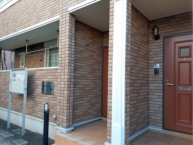 神奈川県川崎市麻生区下麻生３丁目 エントランス