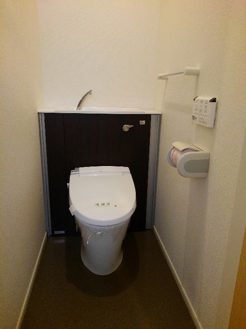 神奈川県川崎市高津区末長１丁目 トイレ