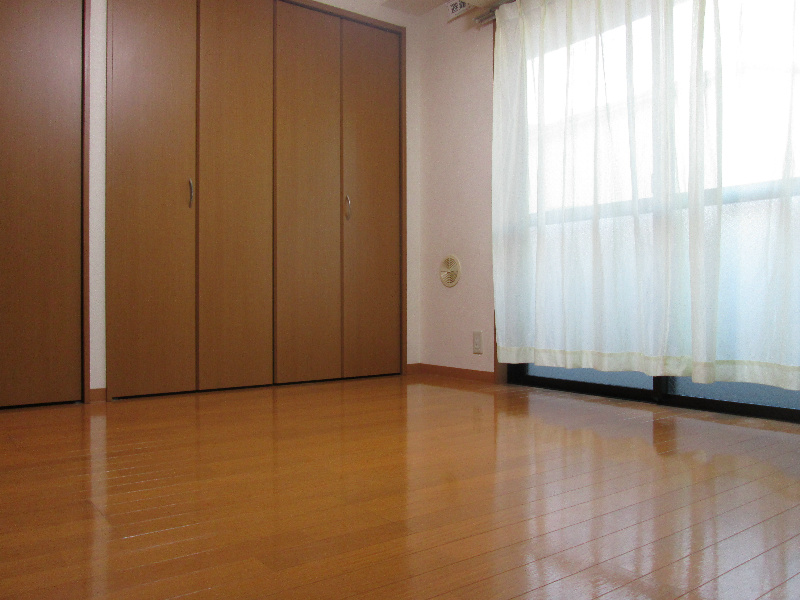 神奈川県川崎市中原区木月３丁目 リビング