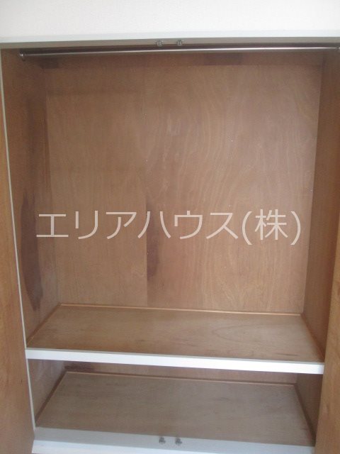 神奈川県川崎市中原区苅宿 収納