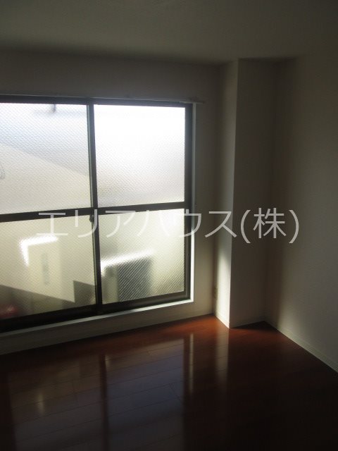 神奈川県川崎市中原区苅宿 リビング