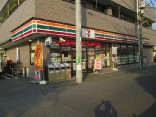 神奈川県川崎市高津区明津 コンビニ