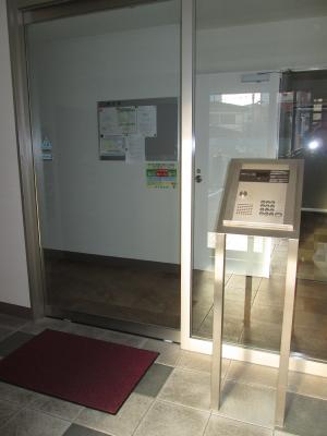 神奈川県川崎市中原区木月伊勢町 エントランス