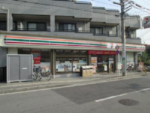 神奈川県川崎市中原区木月伊勢町 コンビニ