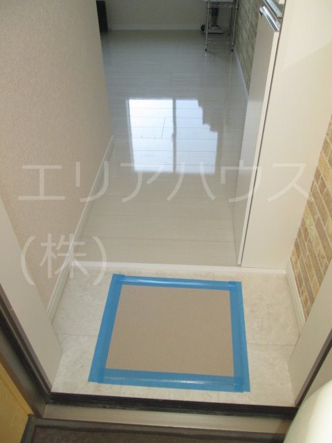 神奈川県川崎市中原区井田２丁目 玄関