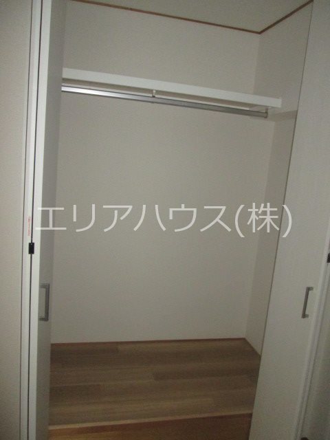 神奈川県川崎市中原区下小田中６丁目 収納