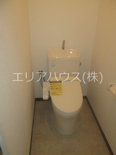 神奈川県川崎市中原区下小田中６丁目 トイレ