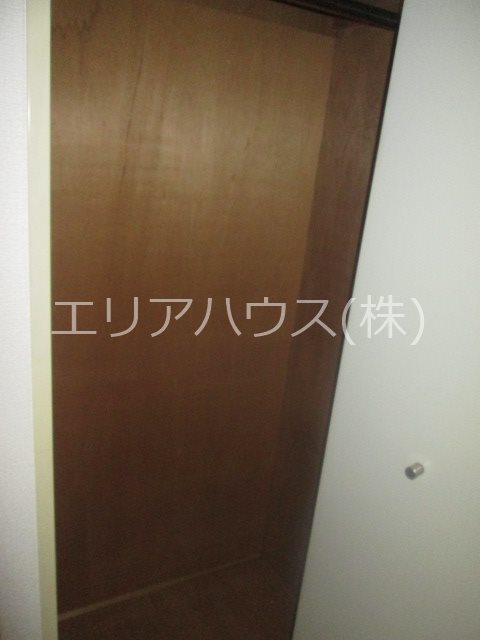 神奈川県川崎市中原区下小田中６丁目 収納