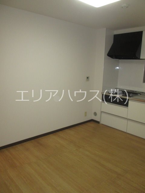 神奈川県川崎市中原区下小田中６丁目 リビング