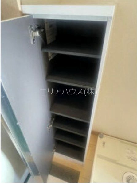 神奈川県川崎市中原区井田２丁目 収納