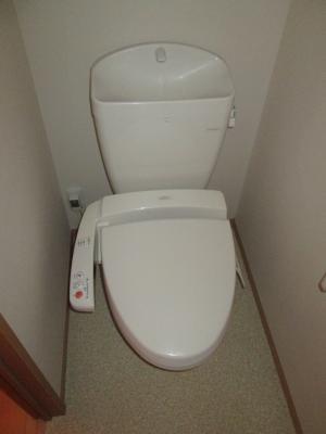 神奈川県川崎市中原区下小田中６丁目 トイレ