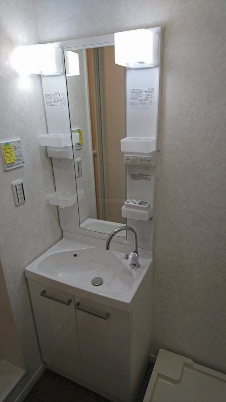 神奈川県川崎市中原区下小田中３丁目 洗面所