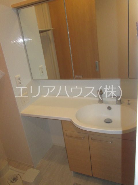 神奈川県川崎市中原区木月４丁目 洗面所