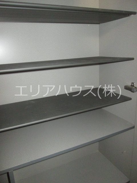 神奈川県川崎市中原区木月４丁目 収納