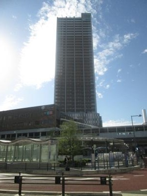 神奈川県川崎市中原区上丸子山王町２丁目 周辺の街並み