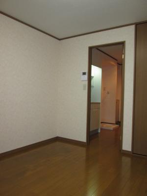 神奈川県川崎市中原区苅宿 リビング