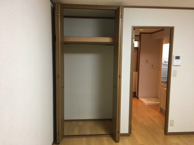 神奈川県川崎市中原区苅宿 収納