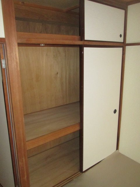 神奈川県川崎市中原区上小田中６丁目 収納