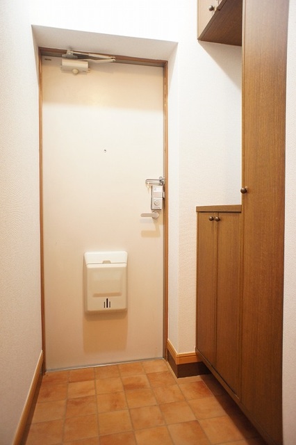 ファミール　ドミール 玄関